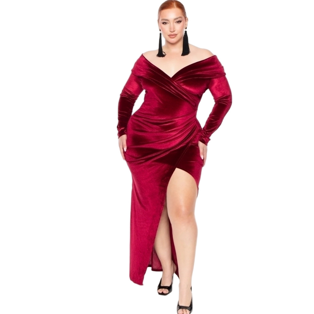 Curvy Sense Olivia velvet dress